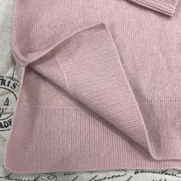 Halogen V-Neck Cashmere Sweater - Picture 5 of 5